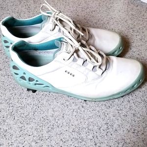 Ecco Golf shoes 39 regular and wide width
